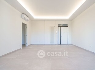 Appartamento in Vendita in Via Italica 49 a Pescara