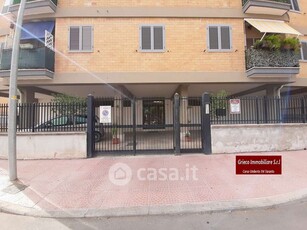 Appartamento in Vendita in Via Lago di Scanno 18 a Taranto