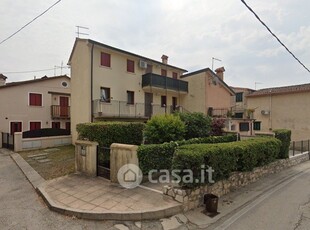 Appartamento in Vendita in Via Marchi 32 a Romano d'Ezzelino