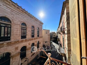 Appartamento in Vendita in Via Roma a Siracusa