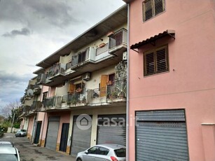 Appartamento in Vendita in Via Sciarelle a Acireale