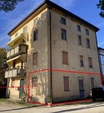 Appartamento in Vendita in Via Ticino 12 a Thiene