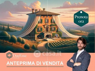 Appartamento in Vendita in Via Vittorio Veneto a Pontedera