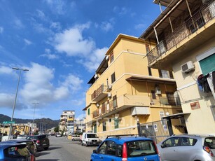 Appartamento in Vendita in Viale Giostra 10 a Messina