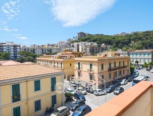 Appartamento in Vendita in Viale Regina Margherita 9 a Messina