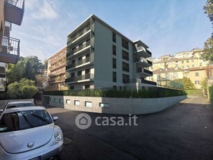 Appartamento in Vendita in Viale Vittorio Emanuele II a Bergamo