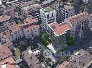 Appartamento in Vendita in Viale Vittorio Emanuele II a Bergamo