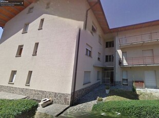 Appartamento in Via Boschi, Castelnovo ne' Monti, 6 locali, 1 bagno