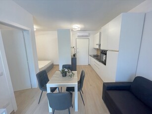 Appartamento in Via Lanfranco, 6, Parma (PR)