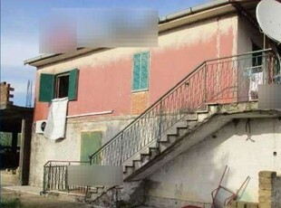 Appartamento in Via Sant'Elpidio a Mare, Roma, 6 locali, 1 bagno