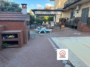 Appartamento in villa con piscina