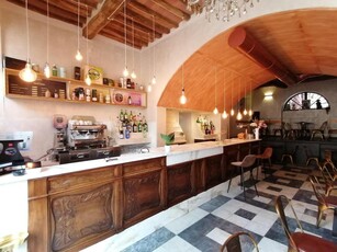 Bar in affitto a Carrara