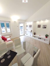 Bilocale in Via pietro verri, Lissone, 1 bagno, arredato, 52 m²