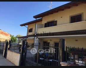 Casa Bi/Trifamiliare in Vendita in a Cosenza