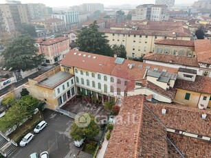 Casa Bi/Trifamiliare in Vendita in Contrada di Santa Croce 17 a Brescia