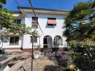 Casa Bi/Trifamiliare in Vendita in Via Palermo 12 a Cardano al Campo