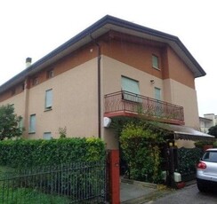 Casa Bi/Trifamiliare in Vendita in Vicolo Enrico Fermi 9 a Santa Lucia di Piave