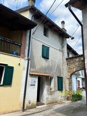 casa in vendita a Capriva del Friuli