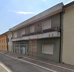 Casa indipendente in Piazza Marega, Bevilacqua, 10 locali, 264 m²