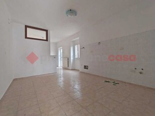 Casa Indipendente in Vendita ad Gattico-veruno - 70000 Euro