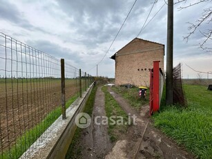 Casa indipendente in Vendita in a Tortona