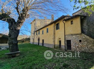Casa indipendente in Vendita in fraz Castel Rinaldi a Massa Martana