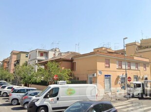 Casa indipendente in Vendita in Strada delle Fornaci 38 -44 a Pescara