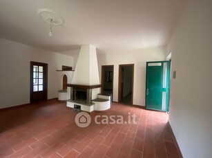 Casa indipendente in Vendita in Via Calzezane a Calci