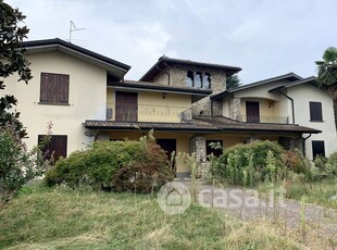 Casa indipendente in Vendita in Via Canonico Cossali 74 a Ghisalba