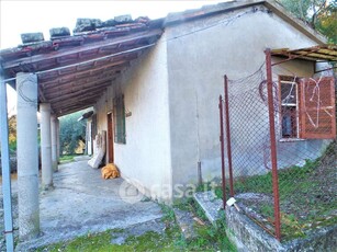 Casa indipendente in Vendita in Via Colle Marte 29 a Frosinone