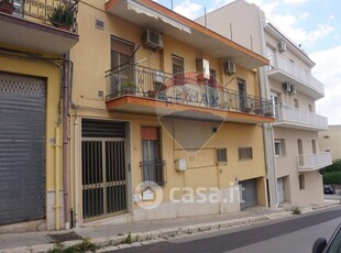 Casa indipendente in Vendita in Via Giovanni Paisiello 35 a Ragusa