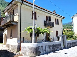 Casa indipendente in Via Dottor Cicoletti, Pieve Vergonte, 5 locali