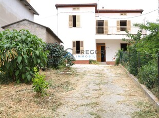 Casa indipendente in Via San. Martino, Colonnella, 7 locali, 2 bagni