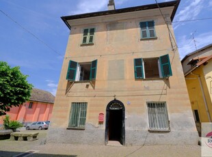 Casa semindipendente in Via Tomaso Zunini 36, Sassello, 9 locali