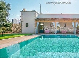 Cottage di lusso in vendita Ceglie Messapica, Brindisi, Puglia