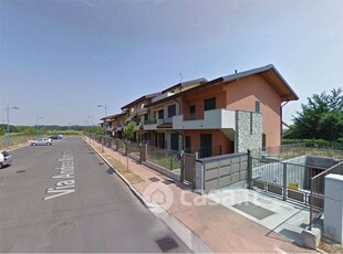 Garage/Posto auto in Vendita in Via Andrea Mantegna a Capriate San Gervasio