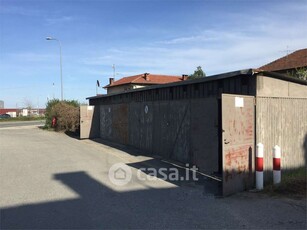 Garage/Posto auto in Vendita in Via Giani Romualdo 3 a Pinerolo