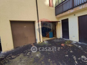 Garage/Posto auto in Vendita in Via Porticato 2 a Giardini-Naxos