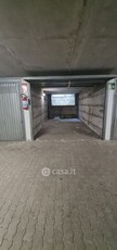 Garage/Posto auto in Vendita in Via Roma a Lomagna