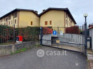 Garage/Posto auto in Vendita in Via Roma a Pozzo d'Adda