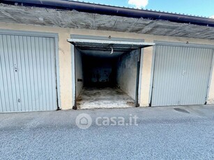Garage/Posto auto in Vendita in Via San Bernolfo 25 a Mondovì