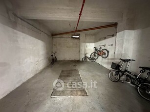 Garage/Posto auto in Vendita in Via T. Berninzoni a Spotorno