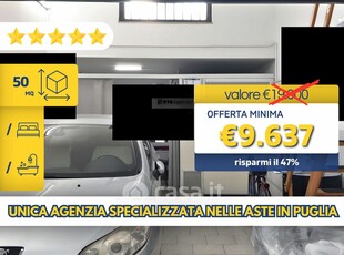 Garage/Posto auto in Vendita in Via Torre 159 a Latiano