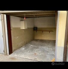 Garage zona narnali 12mq