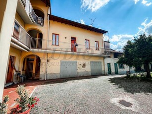 Monolocale in Via Padulli, Cesano Maderno, 1 bagno, arredato, 38 m²