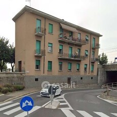 Negozio/Locale commerciale in Vendita in Via G. Matteotti 60 a Parabiago