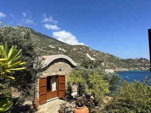 Prestigiosa villa di 180 mq in vendita, Via delle Cannelle, Isola del Giglio, Toscana