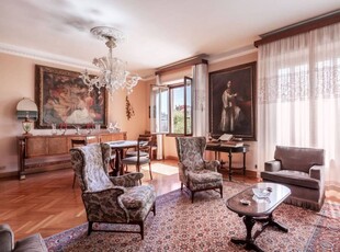 Prestigioso appartamento in vendita Largo Ignazio Jacometti, Roma, Lazio
