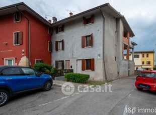 Rustico/Casale in Vendita in Via Antonio Bertoldi 30 a Pescantina