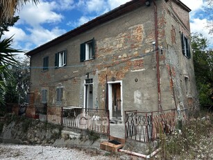 Rustico/Casale in Vendita in Via della Cella a Casciana Terme Lari